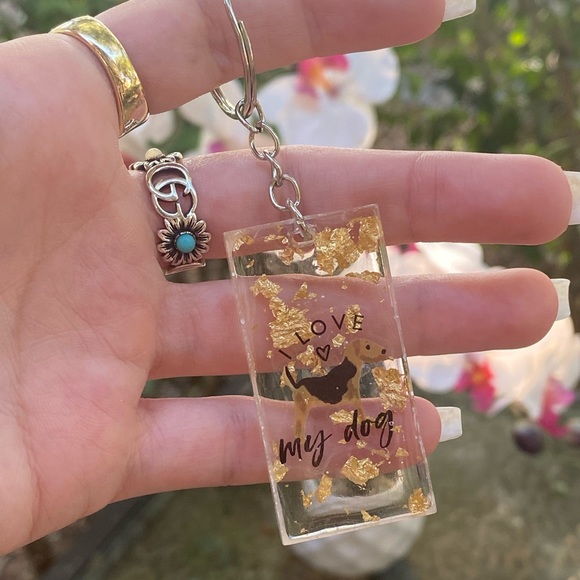 PACK OF 3 Mystery Bundle of Pop Art Resin Keychains - Picture 8 of 16